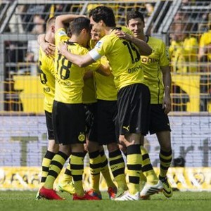 Dortmund Hajar Mainz 4-2