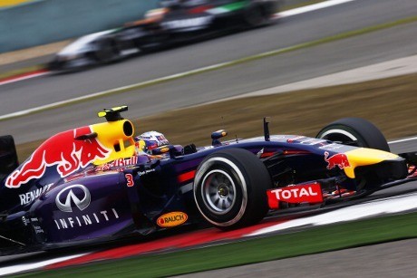 Giliran Ricciardo Tercepat