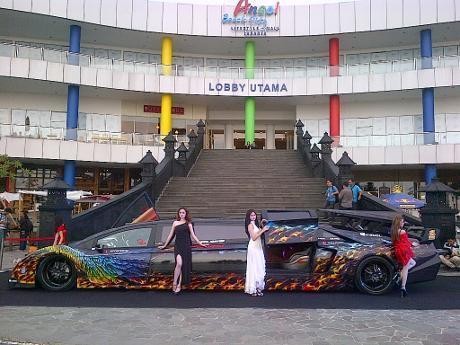 Modifikasi 2 Mobil Dalam Waktu 3 Hari