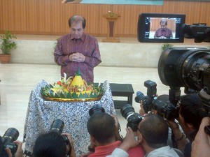 Hadi Poernomo, Siang Lepas Jabatan Ketua BPK Sore Jadi Tersangka