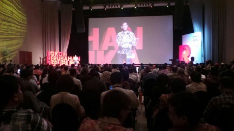 Abraham Samad Raih Anugerah Tokoh Perubahan 2014