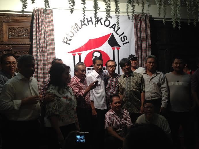 Jokowi Resmikan Rumah Indonesia Hebat di Rumah Mooryati Soedibyo