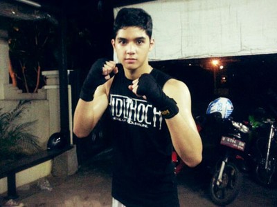 Mengintip si Ganteng Al Latihan Bela Diri