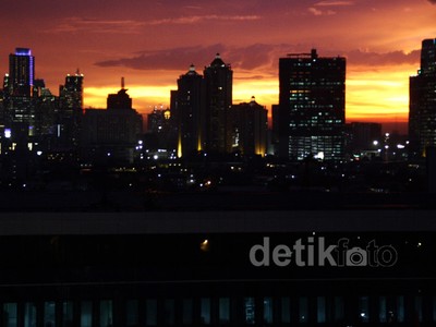 Gedung Pencakar Langit Penuhi Jakarta