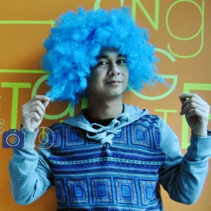 Raditya Dika Cari Pacar yang Biasa Naik Angkot