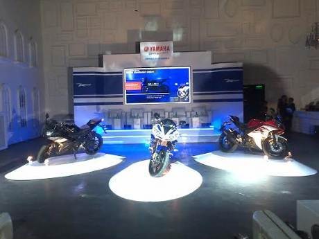 Intip Canggihnya Yamaha R15
