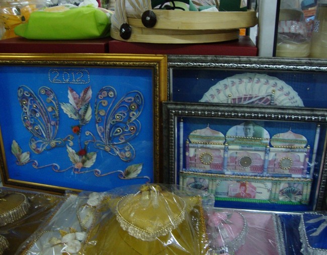 Kecuali Makanan, Toko Emas, Kosmetik dan Parsel Ada di Pasar Cikini
