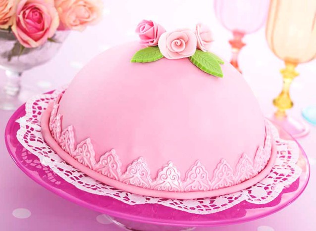 Fruitcake dan Daging Kambing, Makanan Simbolis Upacara Penikahan Inggris dan Meksiko