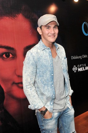 Vino Bastian Bawa Baju Anak Tiap Syuting Film