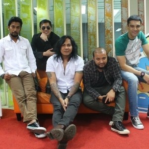 Demi Pendengar Baru, Alasan Element Regenerasi