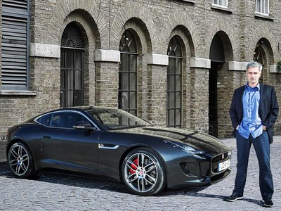 Jose Mourinho Pamer Mobil Baru