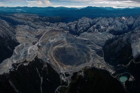 Jero Wacik: Freeport Harus Divestasi Saham 51%