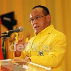 Soal Duet dengan Mahfud MD, Ical: Insya Allah