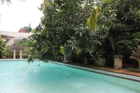 Punya Kolam Renang, Fifie Buntaran Akui Jarang Berenang