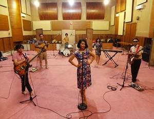 White Shoes and the Couples Company Gelar Pesta Peluncuran Piringan Hitam