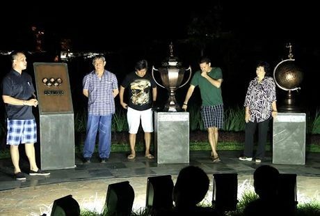 Tetap Serius Meski Cuma Simulasi