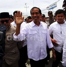 Kunjungi Markas Bara JP, Jokowi Sosialisasikan Program Capres