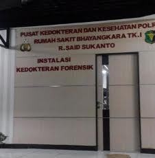 Pengacara Sempat ke Polda Metro, Tapi Tak Diberitahu Azwar Bunuh Diri