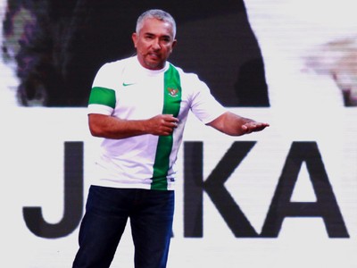 Aksi Cesar Millan di The Kasablanka