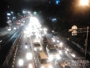 Lalu Lintas Pancoran Mengarah Pasar Minggu Macet Tak Bergerak