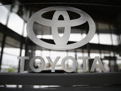 Toyota Pertahankan Titel Produsen Mobil Terlaris Dunia