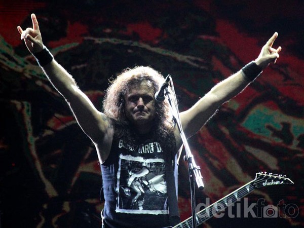 Metalheads Berpesta di Hammersonic 2014