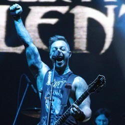 Headbanging Bareng Hatebreed dan Bullet for My Valentine di Hammersonic 2014