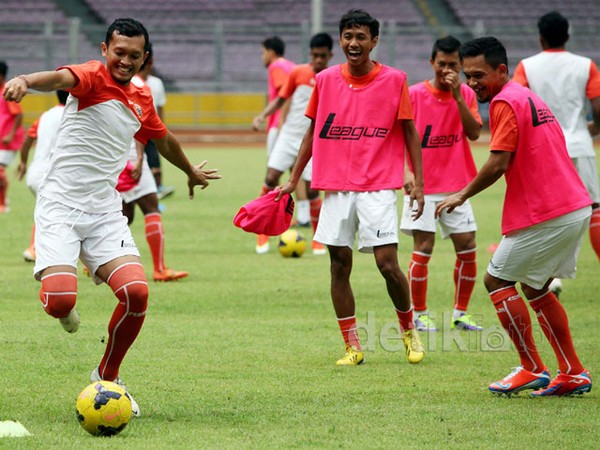 Persija Berlatih Jelang Lawan Gresik United