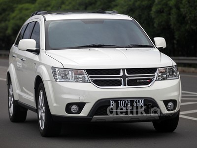 Lebih Intim dengan Dodge Journey