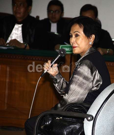 Bacakan Pembelaan, Bos Indoguna Merasa Ditipu Elda dan Fathanah Bacakan Pembelaan, Bos Indoguna Merasa Ditipu Elda dan Fathanah