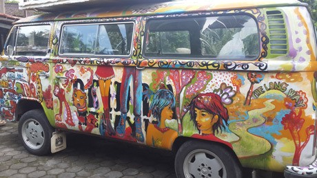 Remaja Yogyakarta Lukis VW Kombi Selama Dua Bulan