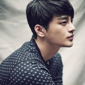 Seo In Guk Nikmati Karier sebagai Penyanyi dan Aktor