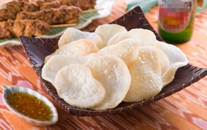 Pelengkap yang Membuat Makanan Indonesia Makin Enak