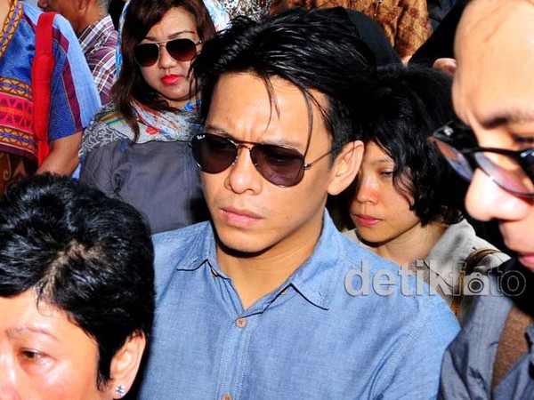 Ariel Mengenang Idris Sardi
