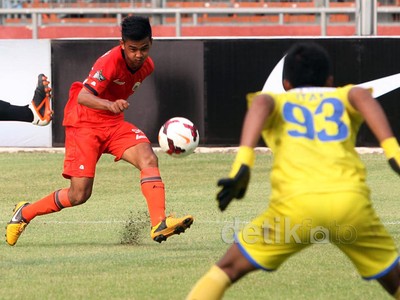 Persija U-21 Ditahan Imbang  Arema Cronus