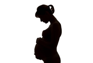 Ibu Hamil Anak Laki-laki Lebih Berisiko Ngeflek?