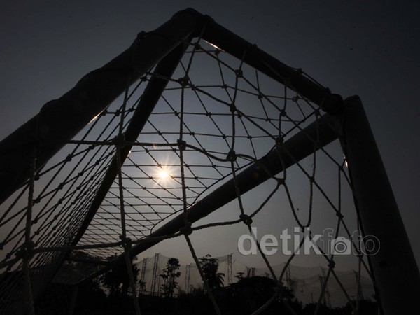 Taman Waduk Pluit Dilengkapi Lapangan Futsal