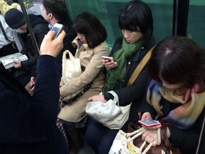 Smartphone yang Bikin Sakaw