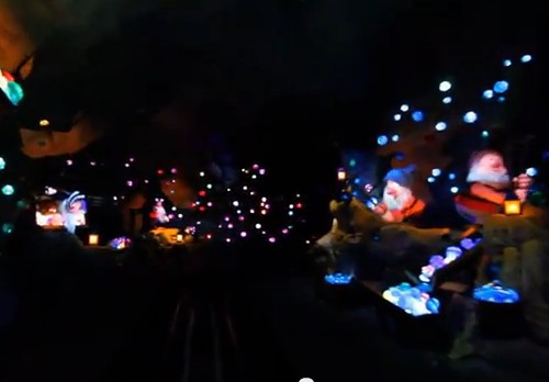 Lucu! Roller Coaster 7 Kurcaci, Terbaru dari Disneyland