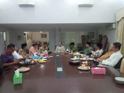 Pertemuan Wali Songo Malam Ini Kerucutkan Arah Koalisi PPP