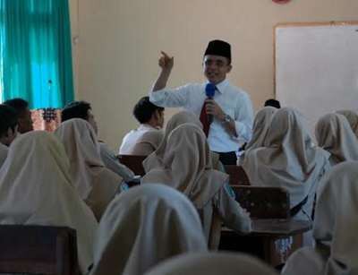 Hardiknas, Bupati Anas Jadi Motivator Pendidikan di MAN Banyuwangi