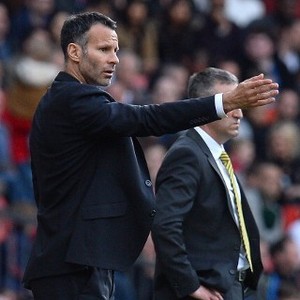 Saha Minta MU Beri Giggs Kesempatan