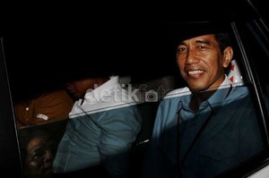 Tour d Java, Jokowi Sambangi Rumah Para Kyai
