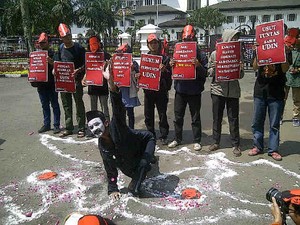 Wartawan Bandung Aksi Unjuk Rasa di Hari Kebebasan Pers