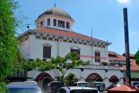 100 Tahun Stasiun Tawang, Rob dan Banjir Masih Mengancam