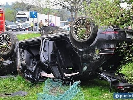 Kecelakaan Pertama Macan Tabrakan dengan Audi