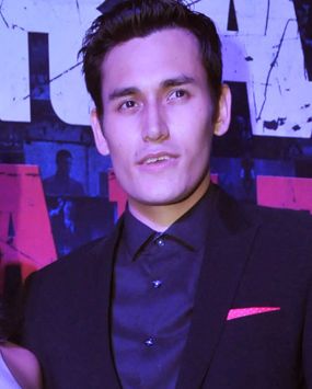 Arifin Putra Perankan Pria Gay di Supernova