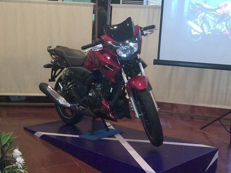 TVS Targetkan Jual 400 Unit Motor Sport Apache RTR 180 Xventure