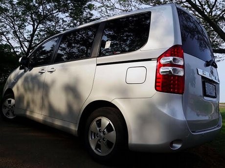 Menjajal Toyota NAV1 di Jalanan Ibukota