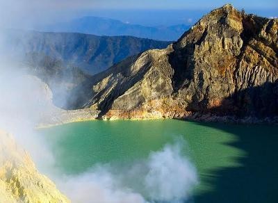 Aktivitas Vulkanik Kawah Ijen Meningkat